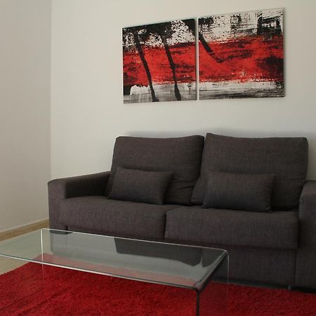 For A Stay Royal Center Салоу Екстериор снимка